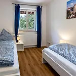 Omas Obstkiste * Stockach