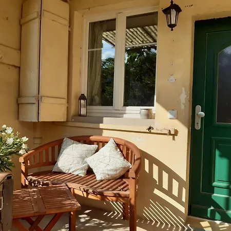 Omas Obstkiste Apartman *